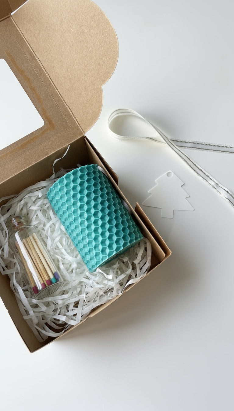Pack Navideño – Vela de Cera de Abeja + Cerillas de Colores