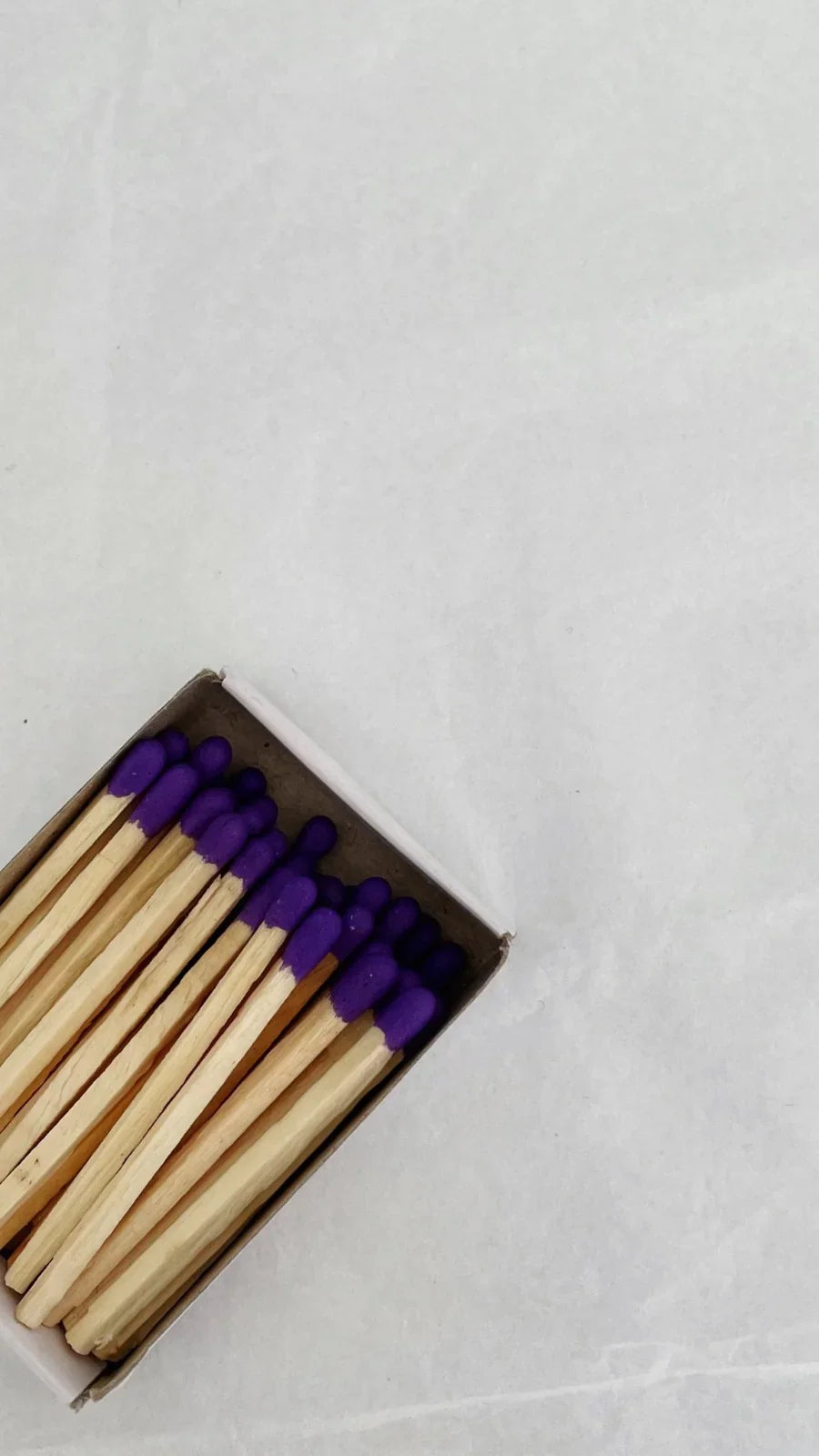 Violet phosphorus matches