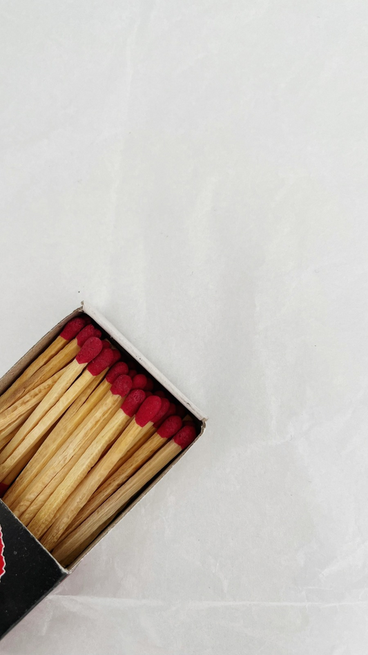 Cerillas con fósforo color Rojo